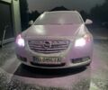 Белый Опель Инсигния, объемом двигателя 2 л и пробегом 370 тыс. км за 6483 $, фото 3 на Automoto.ua