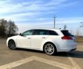 Белый Опель Инсигния, объемом двигателя 2 л и пробегом 222 тыс. км за 8100 $, фото 2 на Automoto.ua