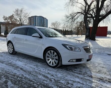 Белый Опель Инсигния, объемом двигателя 1.6 л и пробегом 210 тыс. км за 8000 $, фото 7 на Automoto.ua