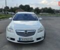 Белый Опель Инсигния, объемом двигателя 2 л и пробегом 223 тыс. км за 8700 $, фото 3 на Automoto.ua