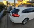 Белый Опель Инсигния, объемом двигателя 2 л и пробегом 212 тыс. км за 6399 $, фото 8 на Automoto.ua
