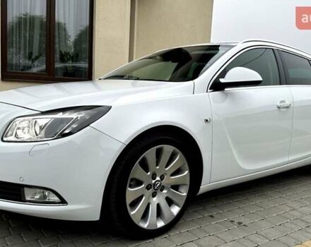 Белый Опель Инсигния, объемом двигателя 1.6 л и пробегом 200 тыс. км за 7770 $, фото 26 на Automoto.ua