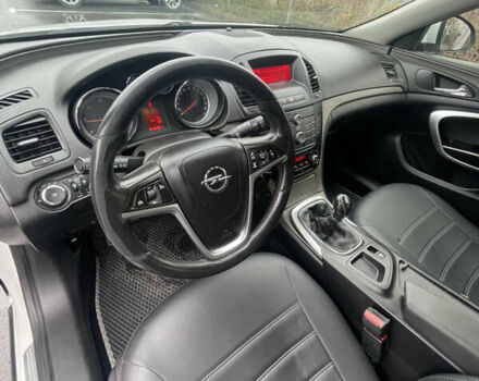 Белый Опель Инсигния, объемом двигателя 1.96 л и пробегом 316 тыс. км за 6200 $, фото 12 на Automoto.ua