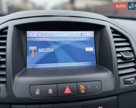 Белый Опель Инсигния, объемом двигателя 1.6 л и пробегом 210 тыс. км за 8300 $, фото 23 на Automoto.ua