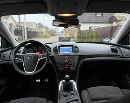 Белый Опель Инсигния, объемом двигателя 1.6 л и пробегом 210 тыс. км за 8300 $, фото 8 на Automoto.ua