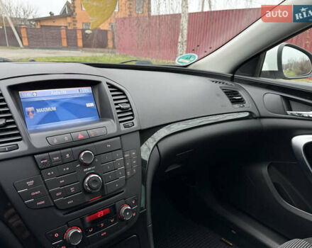 Белый Опель Инсигния, объемом двигателя 1.6 л и пробегом 210 тыс. км за 8000 $, фото 27 на Automoto.ua