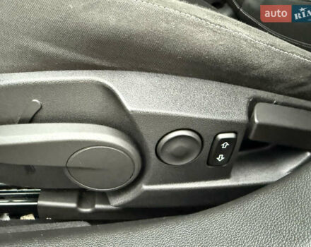 Белый Опель Инсигния, объемом двигателя 1.6 л и пробегом 210 тыс. км за 8000 $, фото 25 на Automoto.ua