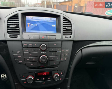 Белый Опель Инсигния, объемом двигателя 1.6 л и пробегом 210 тыс. км за 8000 $, фото 28 на Automoto.ua