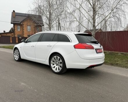 Білий Опель Інсігнія, об'ємом двигуна 1.6 л та пробігом 210 тис. км за 8000 $, фото 4 на Automoto.ua