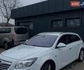 Белый Опель Инсигния, объемом двигателя 1.96 л и пробегом 277 тыс. км за 9999 $, фото 1 на Automoto.ua