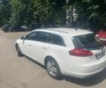 Білий Опель Інсігнія, об'ємом двигуна 2 л та пробігом 308 тис. км за 5519 $, фото 2 на Automoto.ua