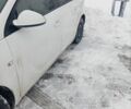 Белый Опель Инсигния, объемом двигателя 1.96 л и пробегом 324 тыс. км за 7000 $, фото 3 на Automoto.ua