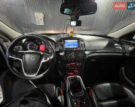 Білий Опель Інсігнія, об'ємом двигуна 2 л та пробігом 263 тис. км за 7700 $, фото 11 на Automoto.ua