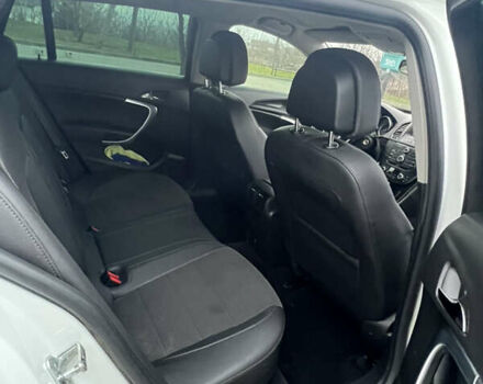 Белый Опель Инсигния, объемом двигателя 1.96 л и пробегом 323 тыс. км за 7300 $, фото 16 на Automoto.ua