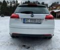 Белый Опель Инсигния, объемом двигателя 2 л и пробегом 310 тыс. км за 6800 $, фото 6 на Automoto.ua