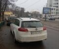 Белый Опель Инсигния, объемом двигателя 1.96 л и пробегом 324 тыс. км за 7000 $, фото 1 на Automoto.ua