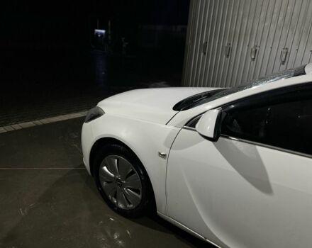 Белый Опель Инсигния, объемом двигателя 2 л и пробегом 325 тыс. км за 6599 $, фото 8 на Automoto.ua