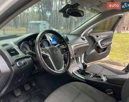 Білий Опель Інсігнія, об'ємом двигуна 2.8 л та пробігом 265 тис. км за 6500 $, фото 26 на Automoto.ua