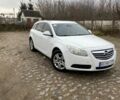 Белый Опель Инсигния, объемом двигателя 1.96 л и пробегом 230 тыс. км за 7500 $, фото 1 на Automoto.ua