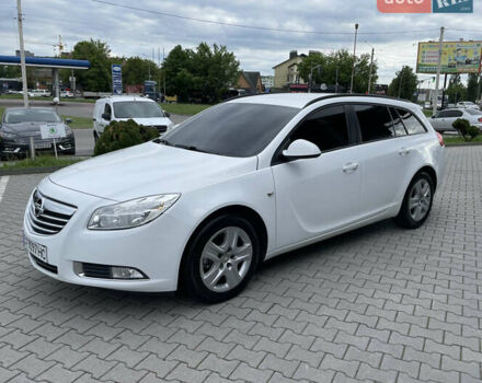 Білий Опель Інсігнія, об'ємом двигуна 1.96 л та пробігом 255 тис. км за 7900 $, фото 3 на Automoto.ua