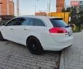 Белый Опель Инсигния, объемом двигателя 1.96 л и пробегом 287 тыс. км за 7200 $, фото 1 на Automoto.ua