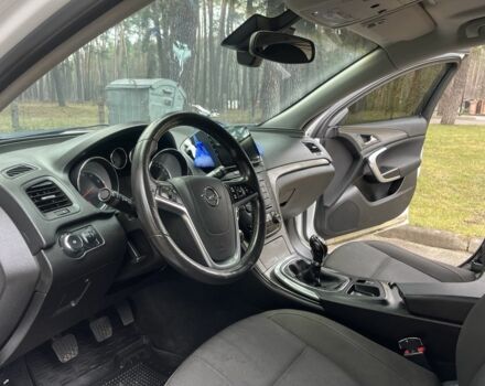 Белый Опель Инсигния, объемом двигателя 2.8 л и пробегом 265 тыс. км за 6500 $, фото 19 на Automoto.ua