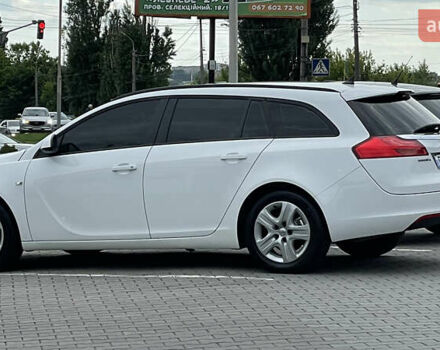 Білий Опель Інсігнія, об'ємом двигуна 1.96 л та пробігом 255 тис. км за 7900 $, фото 15 на Automoto.ua