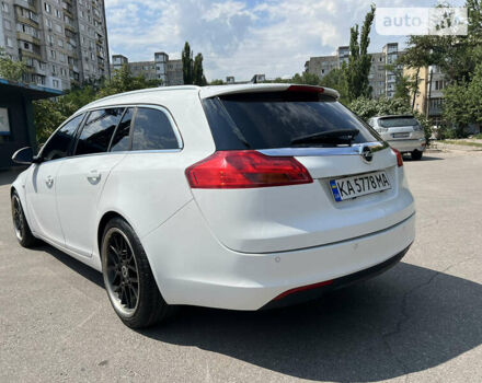 Білий Опель Інсігнія, об'ємом двигуна 1.96 л та пробігом 235 тис. км за 8700 $, фото 14 на Automoto.ua