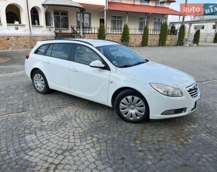 Белый Опель Инсигния, объемом двигателя 1.96 л и пробегом 236 тыс. км за 7800 $, фото 8 на Automoto.ua