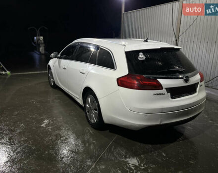 Белый Опель Инсигния, объемом двигателя 1.96 л и пробегом 295 тыс. км за 6450 $, фото 4 на Automoto.ua