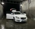 Белый Опель Инсигния, объемом двигателя 2 л и пробегом 325 тыс. км за 6599 $, фото 2 на Automoto.ua