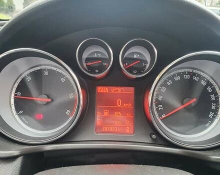 Опель Інсігнія 2012 у Мукачеве на Automoto.ua Білий Опель Інсігнія, об'ємом двигуна 2 л та пробігом 217 тис. км за 9400 $, фото 6 на Automoto.ua