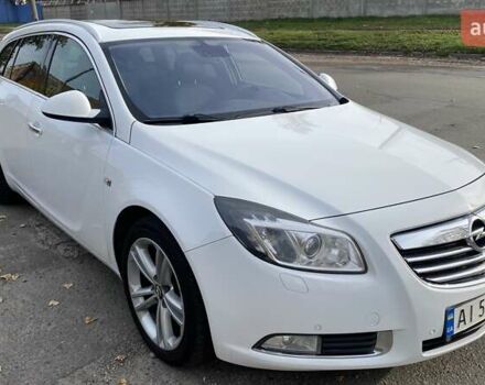 Белый Опель Инсигния, объемом двигателя 1.96 л и пробегом 274 тыс. км за 10200 $, фото 4 на Automoto.ua