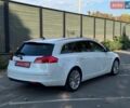 Белый Опель Инсигния, объемом двигателя 2 л и пробегом 130 тыс. км за 9300 $, фото 26 на Automoto.ua