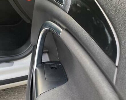 Белый Опель Инсигния, объемом двигателя 1.96 л и пробегом 274 тыс. км за 10200 $, фото 29 на Automoto.ua