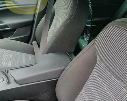 Білий Опель Інсігнія, об'ємом двигуна 1.96 л та пробігом 270 тис. км за 7700 $, фото 14 на Automoto.ua