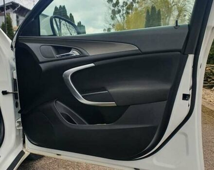 Опель Інсігнія 2012 у Мукачеве на Automoto.ua Білий Опель Інсігнія, об'ємом двигуна 2 л та пробігом 217 тис. км за 9400 $, фото 16 на Automoto.ua