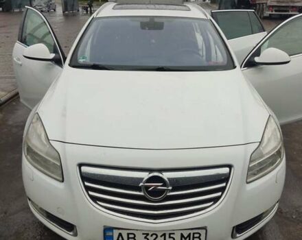 Белый Опель Инсигния, объемом двигателя 1.96 л и пробегом 324 тыс. км за 6600 $, фото 12 на Automoto.ua