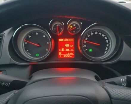 Білий Опель Інсігнія, об'ємом двигуна 2 л та пробігом 325 тис. км за 7600 $, фото 9 на Automoto.ua