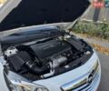 Белый Опель Инсигния, объемом двигателя 2 л и пробегом 130 тыс. км за 9300 $, фото 30 на Automoto.ua