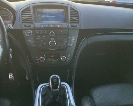 Белый Опель Инсигния, объемом двигателя 2 л и пробегом 330 тыс. км за 7100 $, фото 8 на Automoto.ua