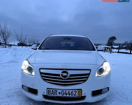 Белый Опель Инсигния, объемом двигателя 1.96 л и пробегом 326 тыс. км за 7600 $, фото 6 на Automoto.ua