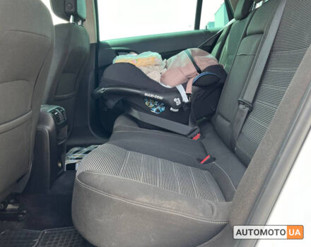 Белый Опель Инсигния, объемом двигателя 2 л и пробегом 213 тыс. км за 9900 $, фото 23 на Automoto.ua