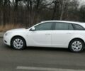 Белый Опель Инсигния, объемом двигателя 2 л и пробегом 185 тыс. км за 9542 $, фото 7 на Automoto.ua
