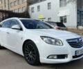 Білий Опель Інсігнія, об'ємом двигуна 2 л та пробігом 229 тис. км за 9900 $, фото 2 на Automoto.ua