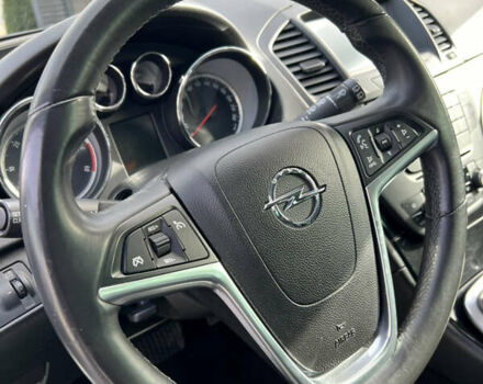 Білий Опель Інсігнія, об'ємом двигуна 1.96 л та пробігом 141 тис. км за 9800 $, фото 26 на Automoto.ua