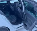Белый Опель Инсигния, объемом двигателя 2 л и пробегом 326 тыс. км за 7600 $, фото 5 на Automoto.ua