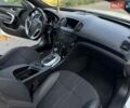 Белый Опель Инсигния, объемом двигателя 2 л и пробегом 130 тыс. км за 9300 $, фото 21 на Automoto.ua