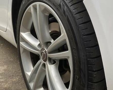 Белый Опель Инсигния, объемом двигателя 1.96 л и пробегом 274 тыс. км за 10200 $, фото 40 на Automoto.ua