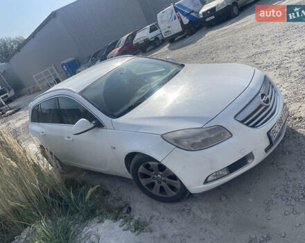 Білий Опель Інсігнія, об'ємом двигуна 1.96 л та пробігом 264 тис. км за 7300 $, фото 1 на Automoto.ua